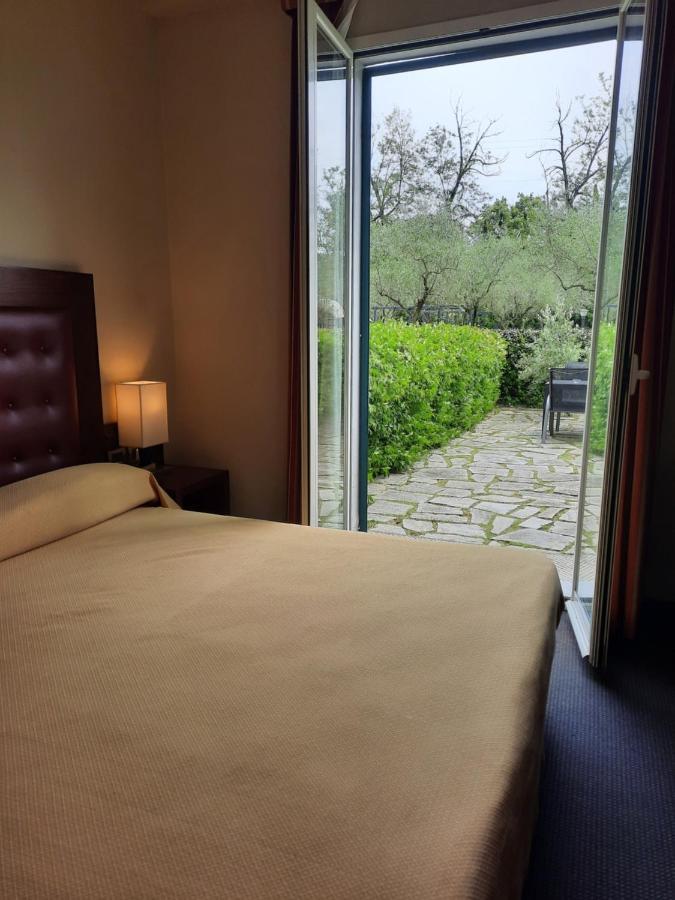 Santa Caterina Park Hotel Sarzana Bagian luar foto