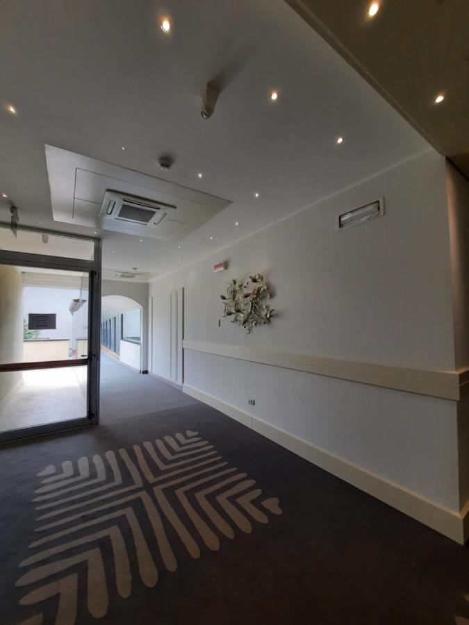 Santa Caterina Park Hotel Sarzana Bagian luar foto