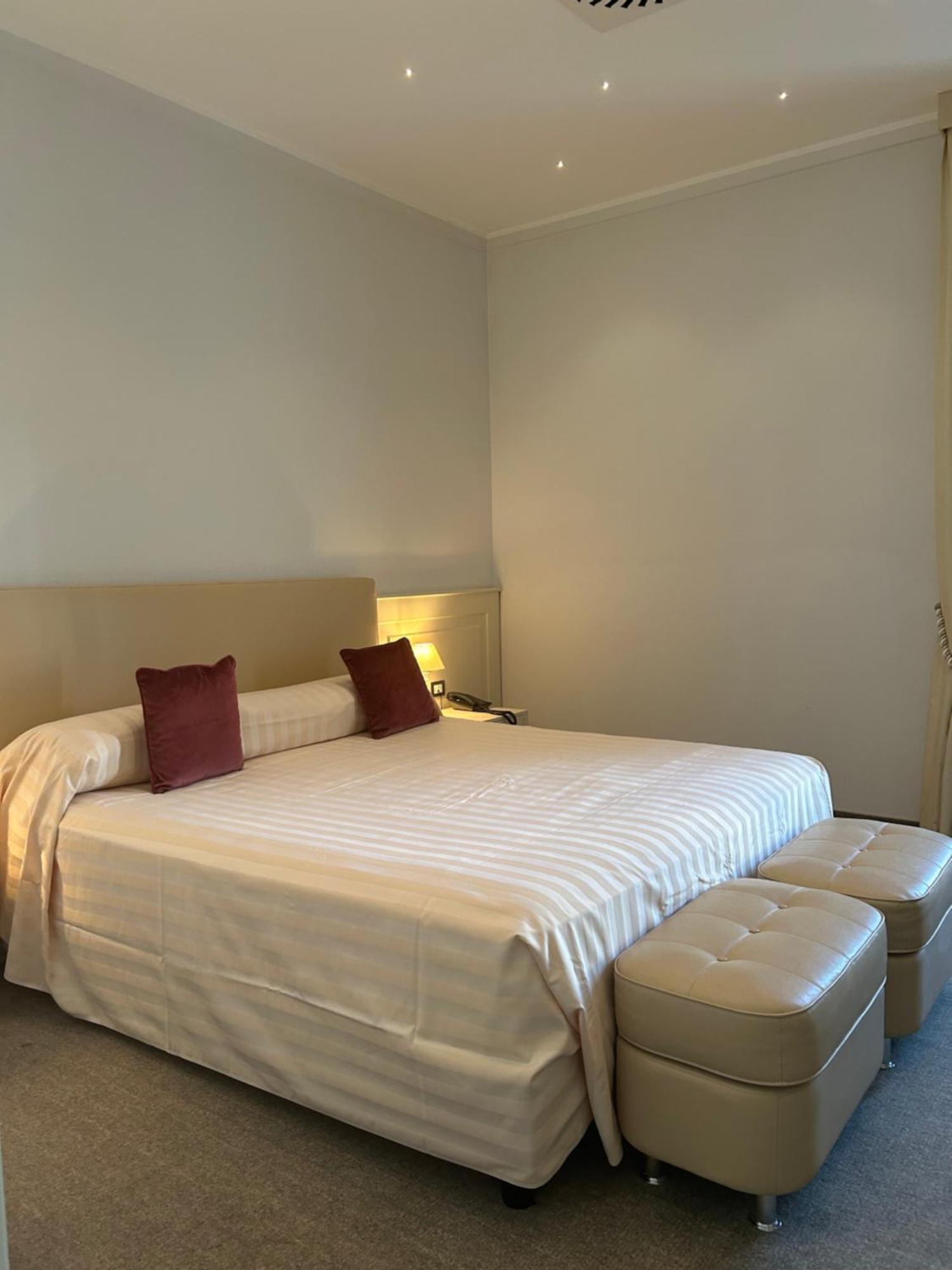 Santa Caterina Park Hotel Sarzana Bagian luar foto