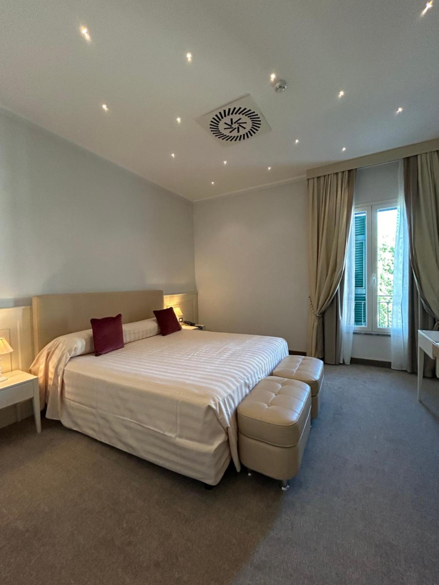 Santa Caterina Park Hotel Sarzana Bagian luar foto