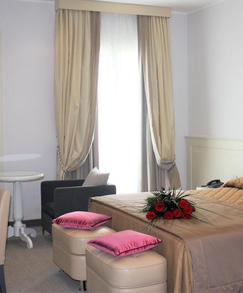 Santa Caterina Park Hotel Sarzana Bagian luar foto