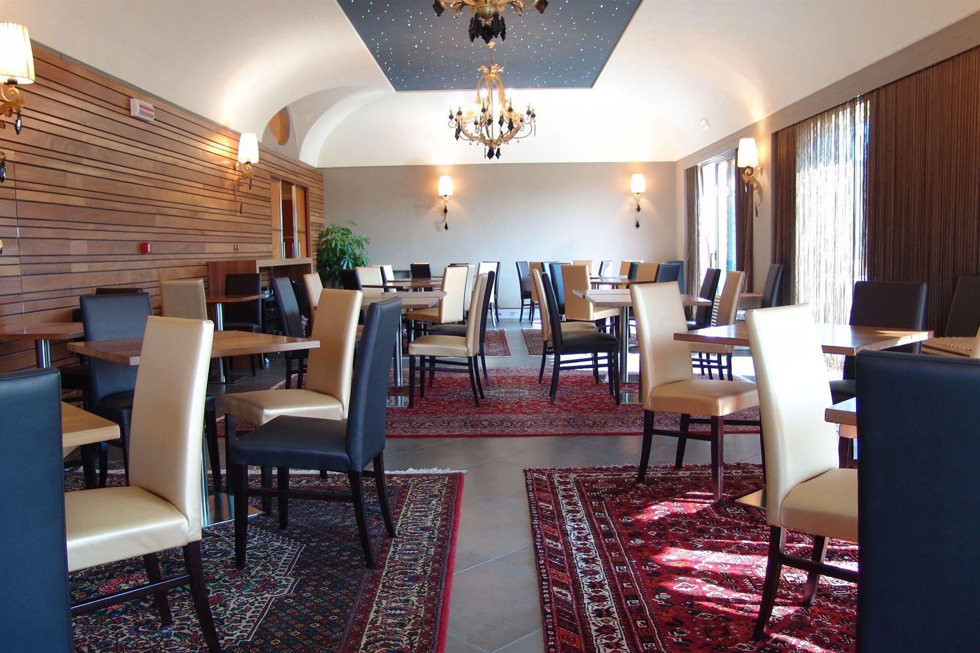 Santa Caterina Park Hotel Sarzana Bagian luar foto