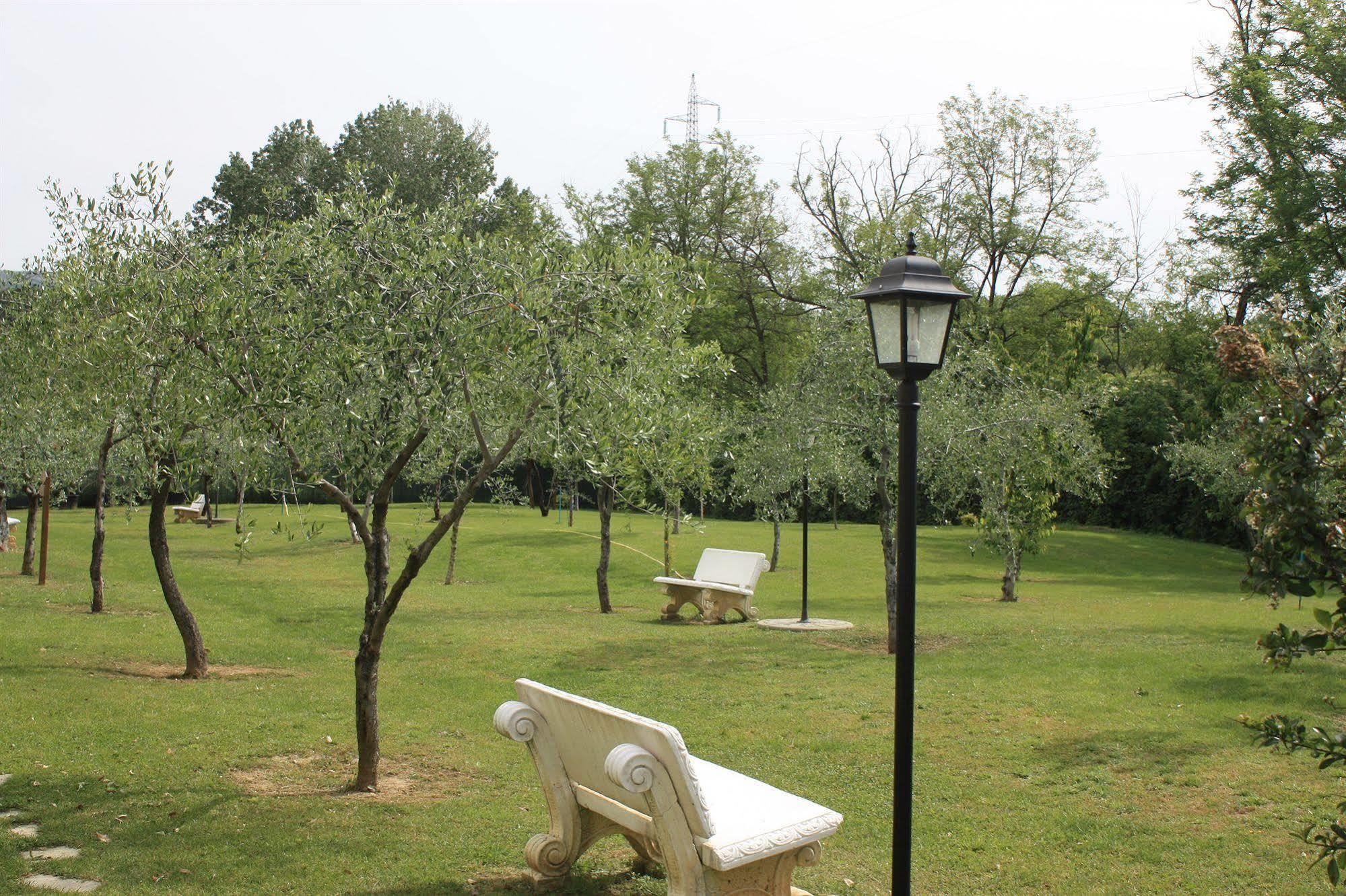 Santa Caterina Park Hotel Sarzana Bagian luar foto
